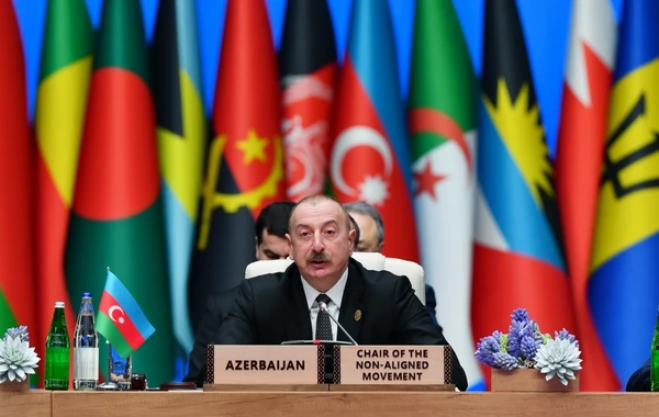 Президент Ильхам Алиев принял участие на саммите Контактной группы ДН в Баку - ОБНОВЛЕНО + ВИДЕО