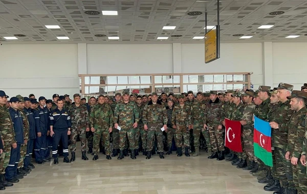 Azərbaycanın Türkiyədə olan çevik xilasetmə qüvvələrinin növbəti qrupu Vətənə yola düşüb - FOTO/VİDEO