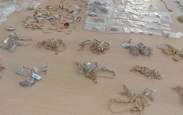 Qohumunun evindən 100 min manatlıq oğurluq edən şəxs saxlanıldı - FOTO