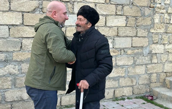 Bir fotosu ilə məşhurlaşan Sərvərə ev müjdəsi - FOTO