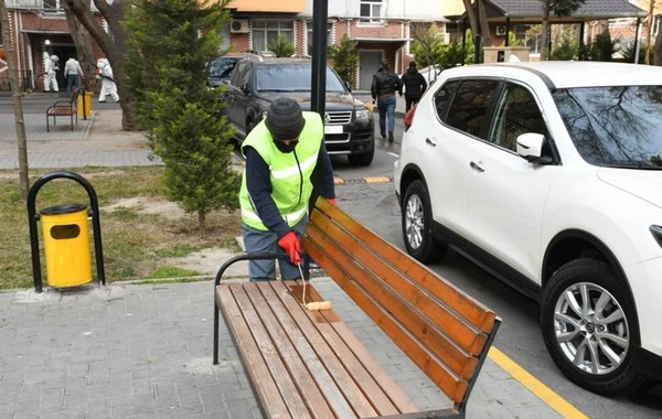 Bu gün Bakının 370 küçəsi yuyulub - FOTO
