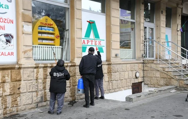 Bu gün Bakının 370 küçəsi yuyulub - FOTO