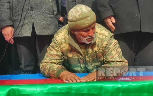 Şəhid Eşqin Hüseynov Tovuzda dəfn olunub - FOTO