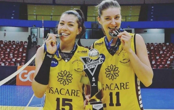 Azərbaycanda oynamış voleybolçu HƏMCİNSİ İLƏ EVLƏNDİ - FOTO