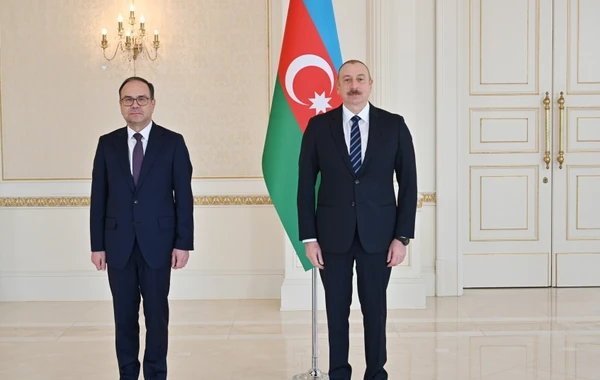 Prezident Bolqarıstanın yeni səfirinin etimadnaməsini qəbul edib - FOTO