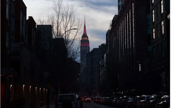 "Empire State" Türkiyə bayrağı rəngində işıqlandırıldı - FOTO