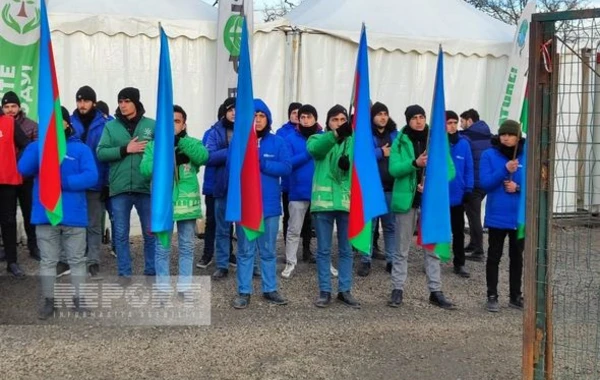Xankəndi-Laçın yolunda sülhməramlılara məxsus 24 avtomobil maneəsiz keçib - FOTO - YENİLƏNİB