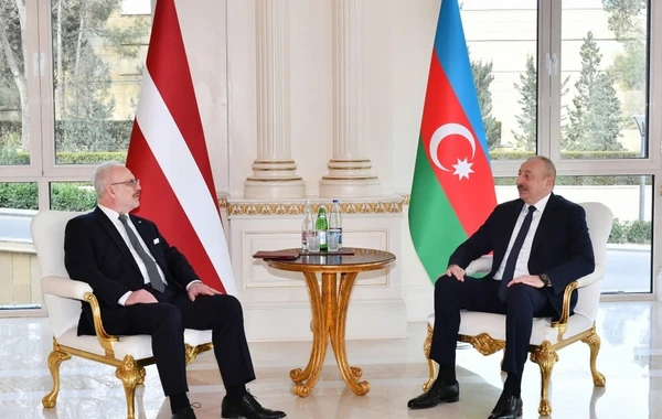 Azərbaycan və Latviya prezidentləri mətbuata bəyanatlarla çıxış ediblər - FOTO - YENİLƏNİB