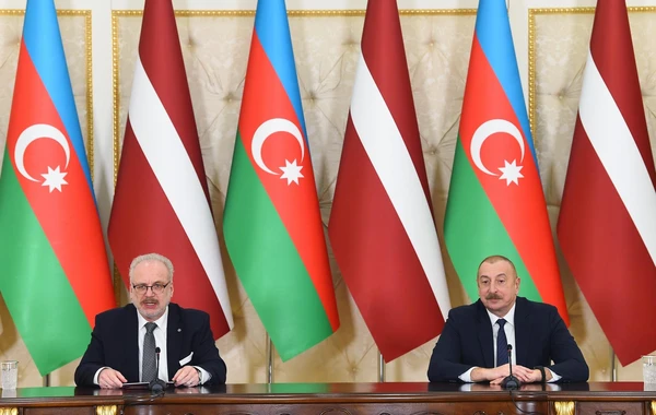 Azərbaycan və Latviya prezidentləri mətbuata bəyanatlarla çıxış ediblər - FOTO - YENİLƏNİB