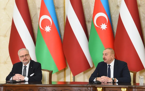 Azərbaycan və Latviya prezidentləri mətbuata bəyanatlarla çıxış ediblər - FOTO - YENİLƏNİB