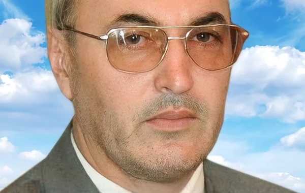Azərbaycanın əməkdar müəllimi vəfat edib - FOTO