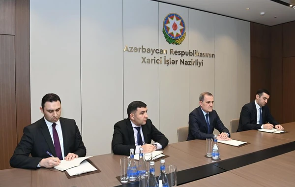 Ceyhun Bayramov qazaxıstanlı nazirlə görüşüb - FOTO
