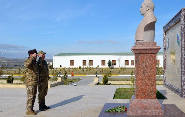 Делегация НАТО посетила Н-скую воинскую часть - ФОТО
