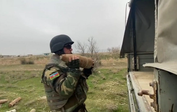 Giləzidə hərbi sursat aşkar edilib - FOTO/VİDEO