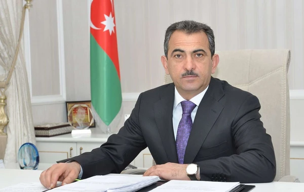 Qorxmaz Hüseynov “Azərsu”nu evdən idarə edir