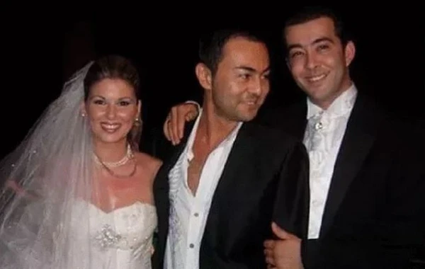 Serdar Ortaç ayaq üstə dayanmaqda çətinlik çəkdi - FOTO/VİDEO