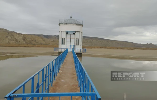 В Гаджигабуле пересохло водохранилище, в селах наблюдаются проблемы с орошением - ФОТО