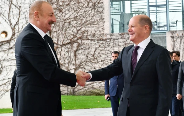 Prezident İlham Əliyevin Berlində Almaniya Kansleri Olaf Şolts ilə təkbətək görüşü olub - YENİLƏNİB - FOTO