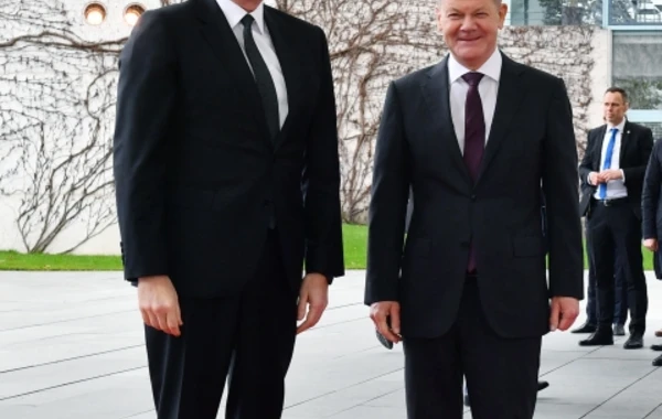 Prezident İlham Əliyevin Berlində Almaniya Kansleri Olaf Şolts ilə təkbətək görüşü olub - YENİLƏNİB - FOTO