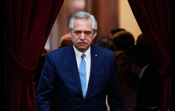 Argentina prezidenti xəstəxanaya yerləşdirildi