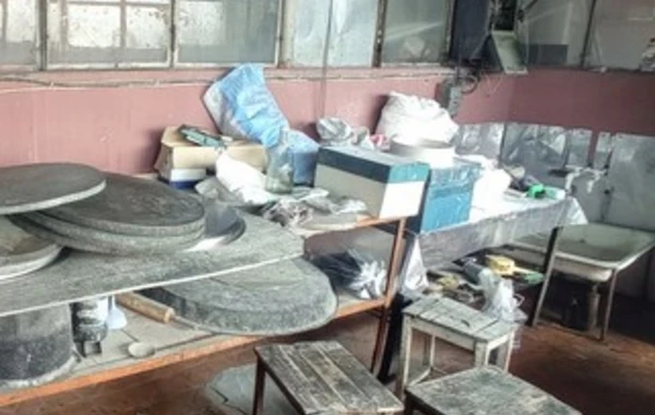 Azərbaycanda şirniyyat istehsalı müəssisəsində nöqsanlar aşkarlanıb - FOTO