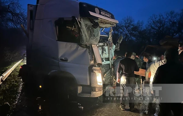 На дороге Баку-Губа произошло тяжелое ДТП, водитель погиб - ОБНОВЛЕНО