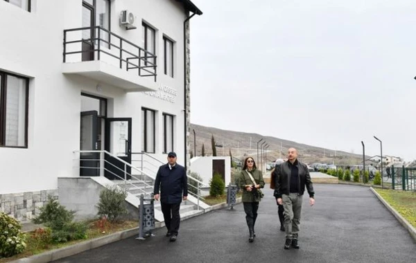 Глава государства ознакомился с условиями, созданными в здании средней школы в Суговушане