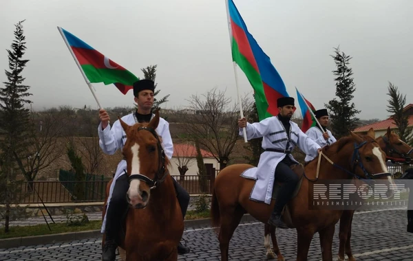 В селе Талыш организован праздничный концерт - ФОТОРЕПОРТАЖ