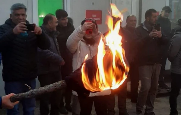 Акция протеста на дороге Ханкенди-Лачын продолжается и в праздничные дни - ФОТО