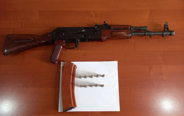 Rayon sakinindən "Kalaşnikov" avtomatı aşkar edilib - FOTO