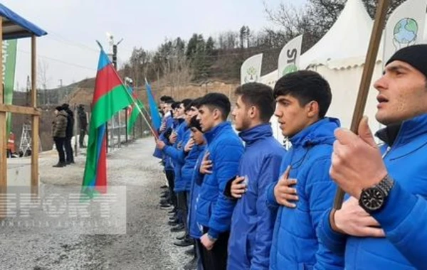 Экоакция на дороге Ханкенди - Лачын продолжается 104 дня - ФОТО