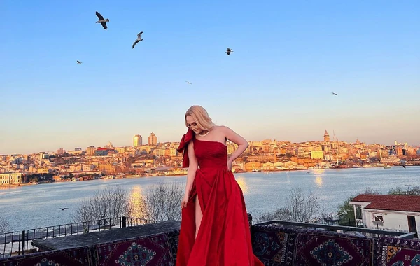Azərbaycanlı məşhurlardan YENİ FOTOSESSİYA