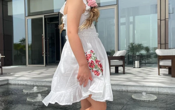 Emin Ağalarovun qızı və həyat yoldaşı ilə Dubay istirahəti - FOTO