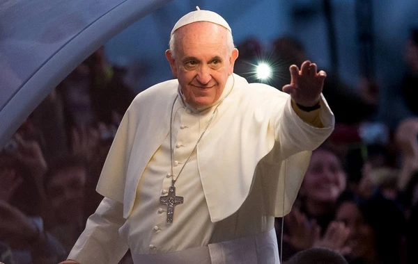 Roma Papası xəstəxanaya yerləşdirilib