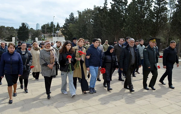 Почтена память Национального героя Мурада Мирзоева - ФОТО