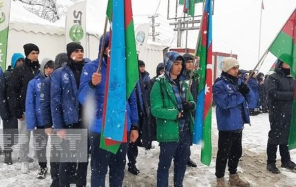 Акция протеста на дороге Ханкенди - Лачын продолжается уже 111 дней - ФОТО