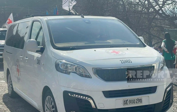 По Лачынской дороге беспрепятственно проехала автоколонна Красного Креста - ОБНОВЛЕНО + ФОТО