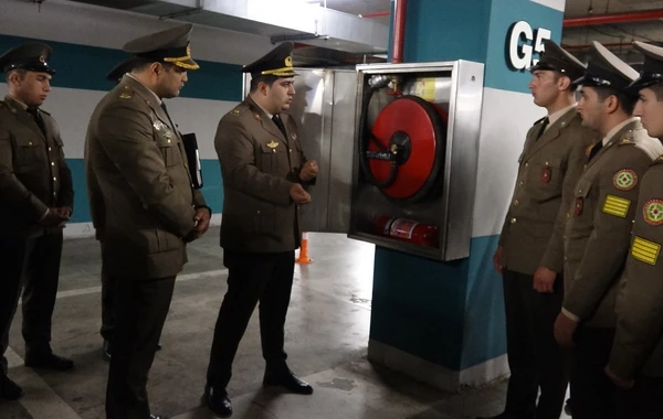 “Park Bulvar” Ticarət Mərkəzində FHN Akademiyasının kursantları üçün təlim keçirilib - FOTO