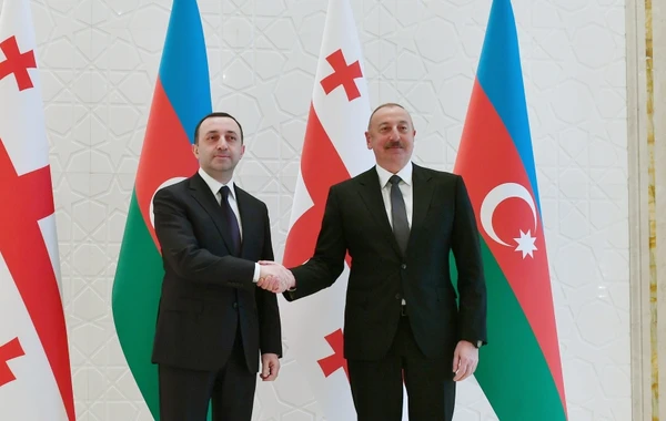 Azərbaycan Prezidentinin Gürcüstanın Baş naziri ilə təkbətək görüşü başlayıb - FOTO - YENİLƏNİB