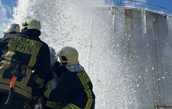 FHN neft yığma məntəqəsində təlim keçirib - FOTO/VİDEO