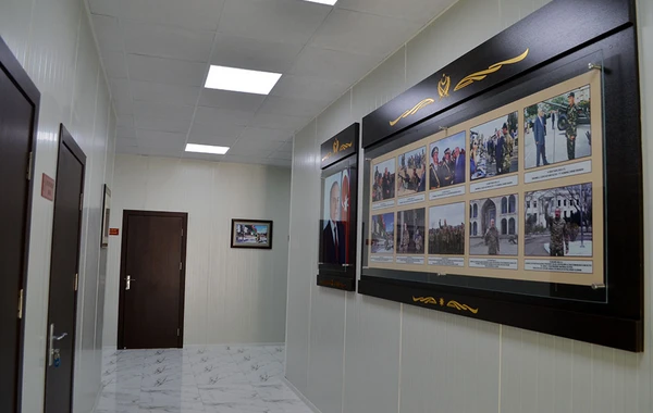 Müdafiə naziri yeni istifadəyə verilən hərbi hissədə yaradılan şəraitlə tanış olub - FOTO/VİDEO