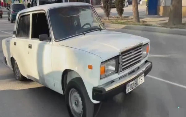 Sürücülük hüququ olmadan avtomobil idarə edən şəxs həbs edildi - FOTO
