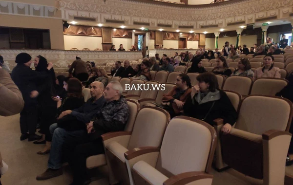 Azərpaşa Nemətov dəfn olundu - YENİLƏNİB + FOTO/VİDEO