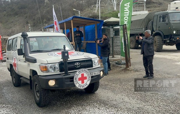 По дороге Ханкенди-Лачын беспрепятственно проехали автомобили МККК - ОБНОВЛЕНО + ФОТО