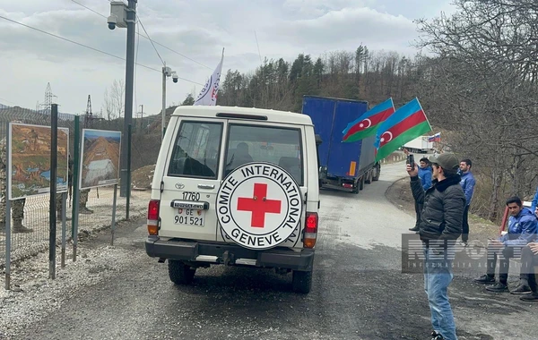 По дороге Ханкенди-Лачын беспрепятственно проехали автомобили МККК - ОБНОВЛЕНО + ФОТО