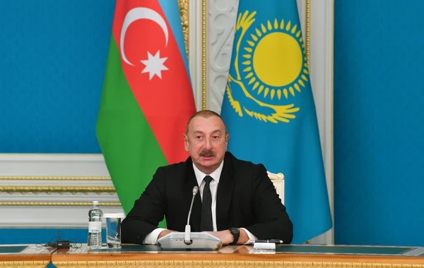 Президенты Азербайджана и Казахстана выступили с заявлениями для прессы - ФОТО