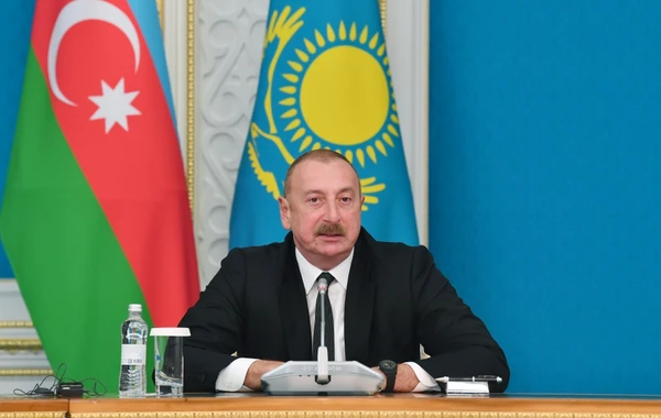 Президенты Азербайджана и Казахстана выступили с заявлениями для прессы - ФОТО