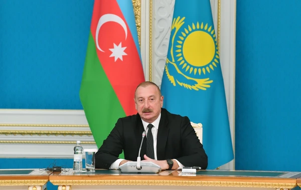 Президенты Азербайджана и Казахстана выступили с заявлениями для прессы - ФОТО