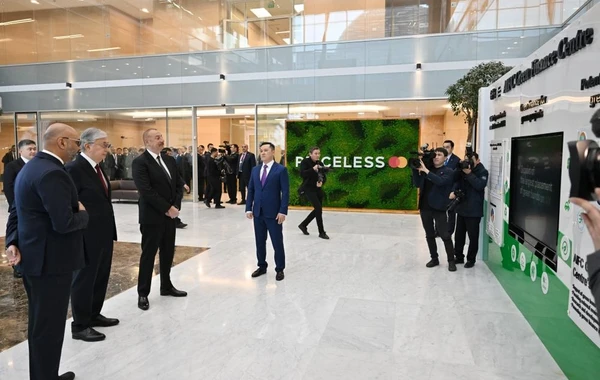 Azərbaycan və Qazaxıstan prezidentləri Astana Beynəlxalq Maliyyə Mərkəzində olublar - FOTO - YENİLƏNİB