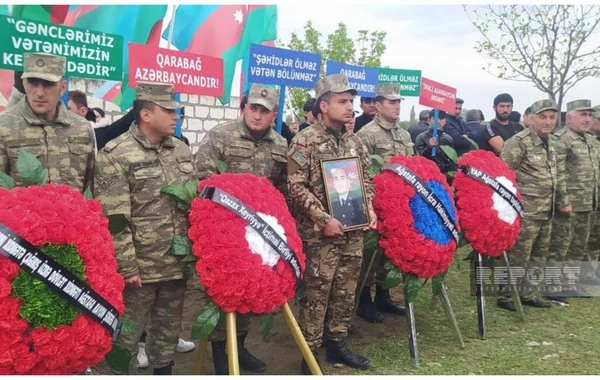Şəhid Elşad Həsənov dəfn olunub - YENİLƏNİB - FOTO